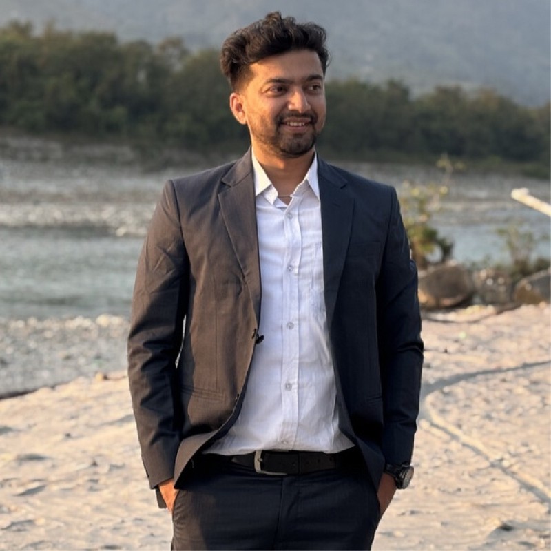 Saroj Bhattarai - Software Engineer